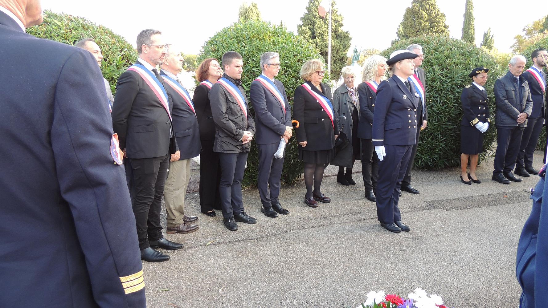 2022 11 01 TOULON HOMMAGE AUX MORTS POUR LA FRANCE CIVILS ET MILITAIRES (53).jpg